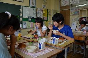 給食の様子