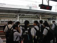 新幹線のホーム