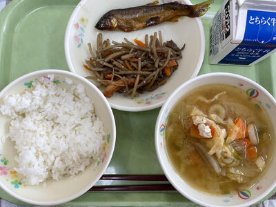 県産のアユです